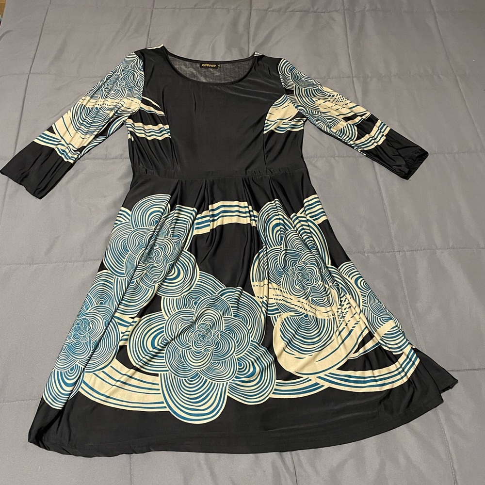 Art Deco Wrinkle-free Midi Dress